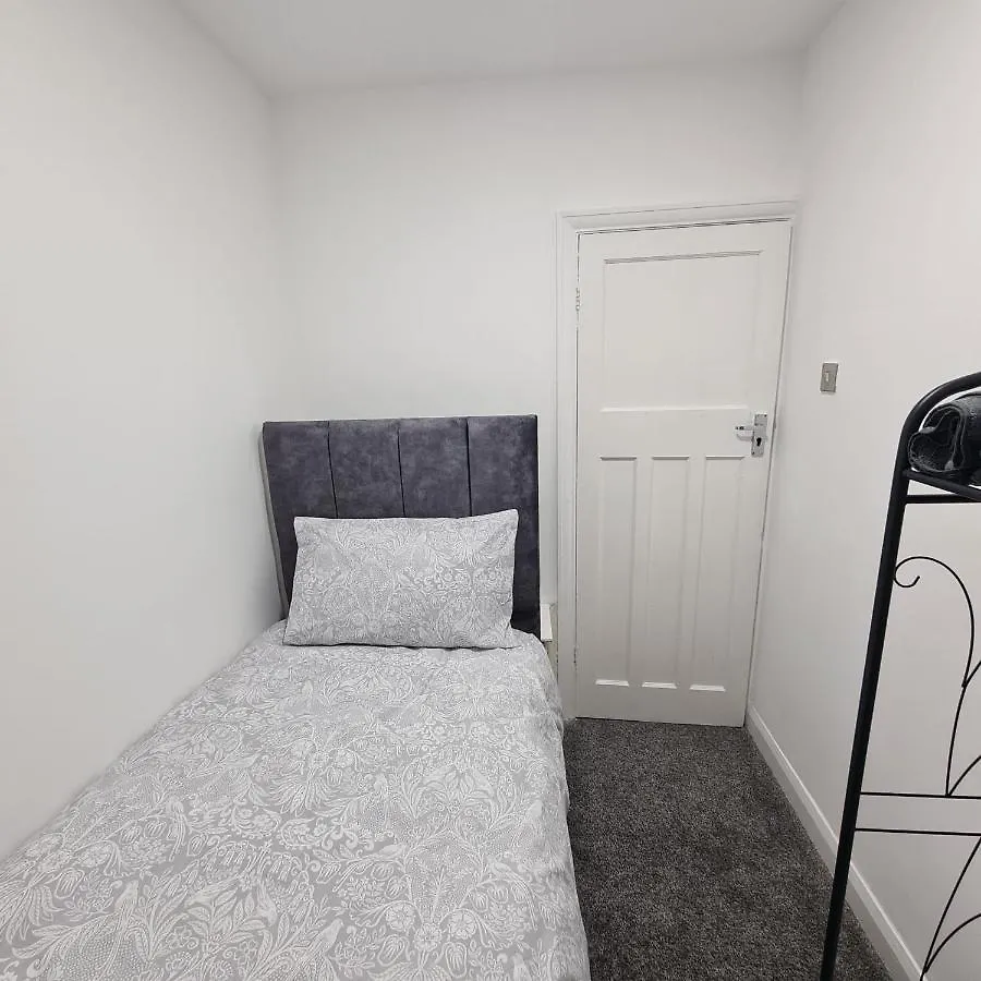 Prázdninový dům 3 Bedroom Home - Meadowhall, Magna, Utilita Arena, Free Parking, Garden Rotherham