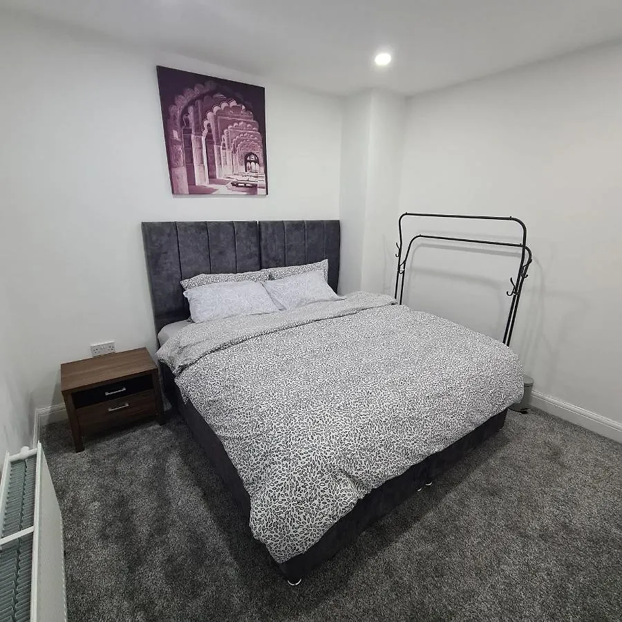 Prázdninový dům 3 Bedroom Home - Meadowhall, Magna, Utilita Arena, Free Parking, Garden Rotherham